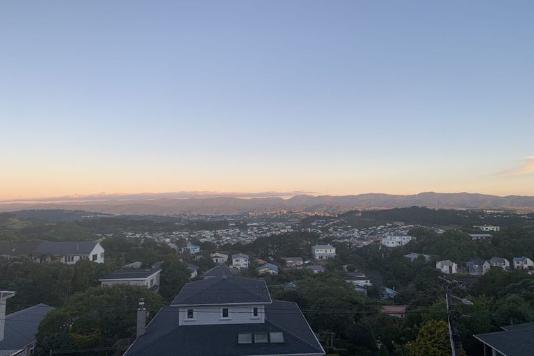 Photo of property in 2/27 Whaui Street, Vogeltown, Wellington, 6021