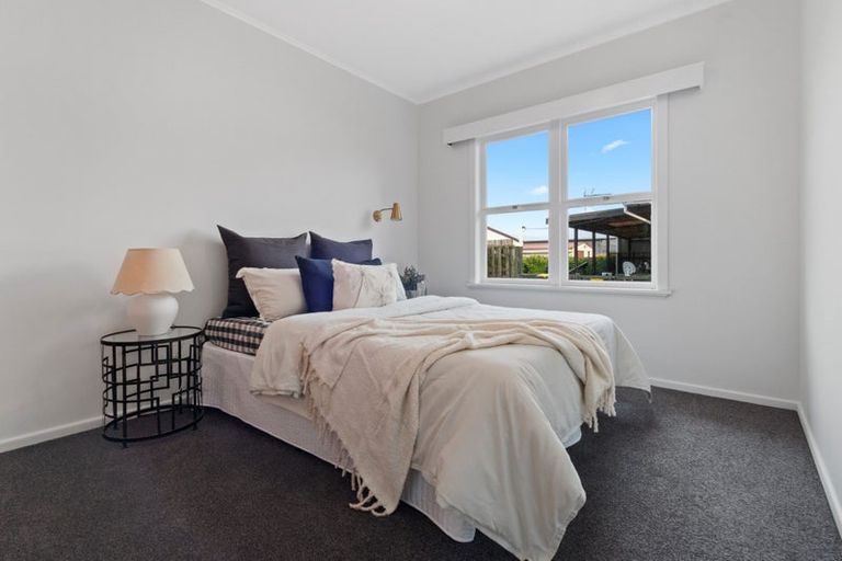 Photo of property in 10 Phillip Street, Pukekohe, 2120
