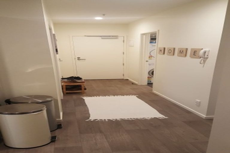 Photo of property in 301/160b Hobsonville Point Road, Hobsonville, Auckland, 0616