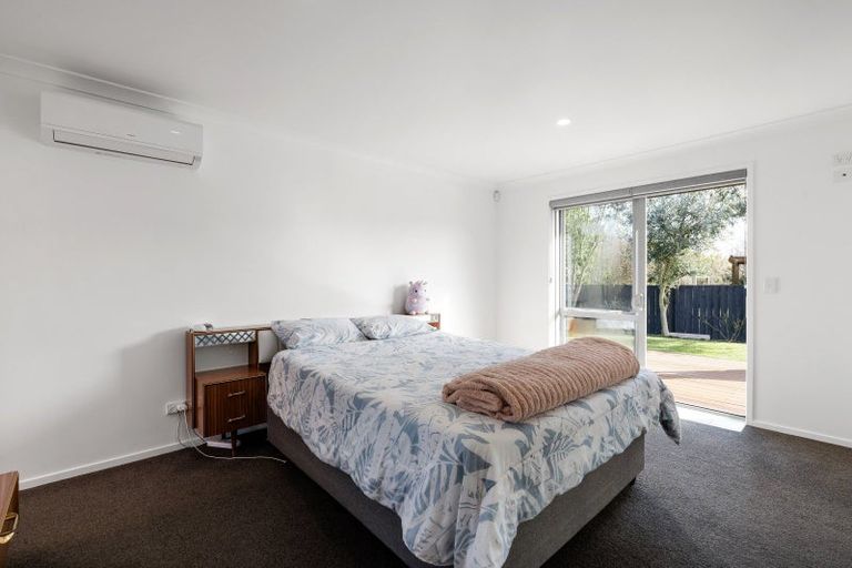 Photo of property in 5 Compton Grove, Huntington, Hamilton, 3210