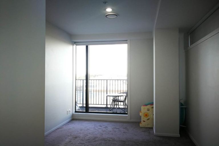 Photo of property in 502/20 Mccrae Way, New Lynn, Auckland, 0600
