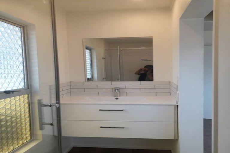 Photo of property in 1 Roto Street, Westown, New Plymouth, 4310