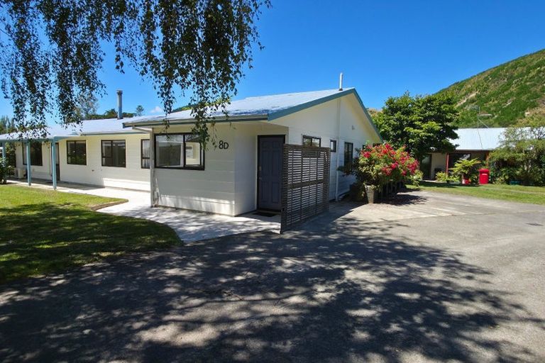 Photo of property in 13-17 Rimutaka Street, Paraparaumu, 5032