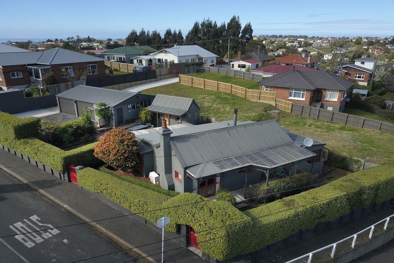 Photo of property in 267 Kenmure Road, Kenmure, Dunedin, 9011