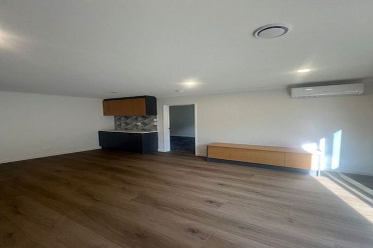 Photo of property in 14 Hughs Way, Flat Bush, Auckland, 2019