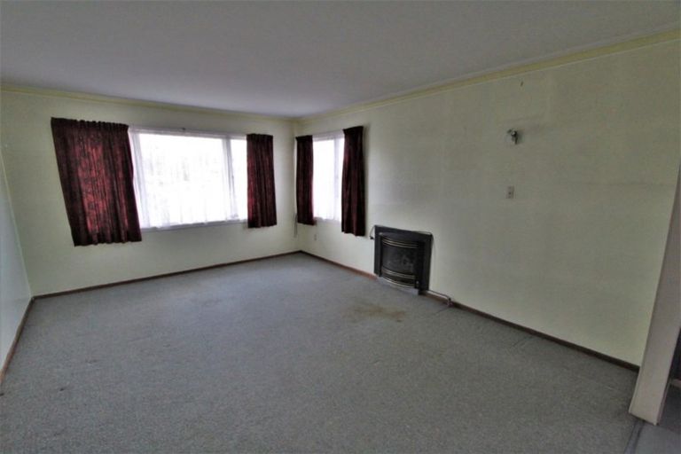 Photo of property in 32 Pohutukawa Drive, Tokoroa, 3420