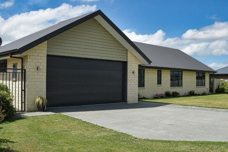 Photo of property in 6 Goldrich Grove, Netherby, Ashburton, 7700