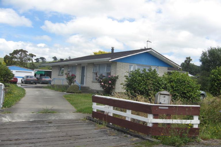 Photo of property in 61 Huxley Street, Pahiatua, 4910