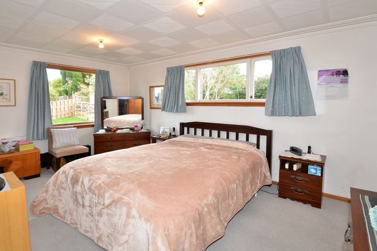 Photo of property in 58 Gilkison Street, Halfway Bush, Dunedin, 9010