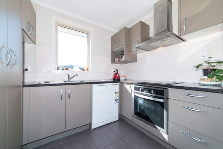 Photo of property in 719 Te Atatu Road, Te Atatu Peninsula, Auckland, 0610