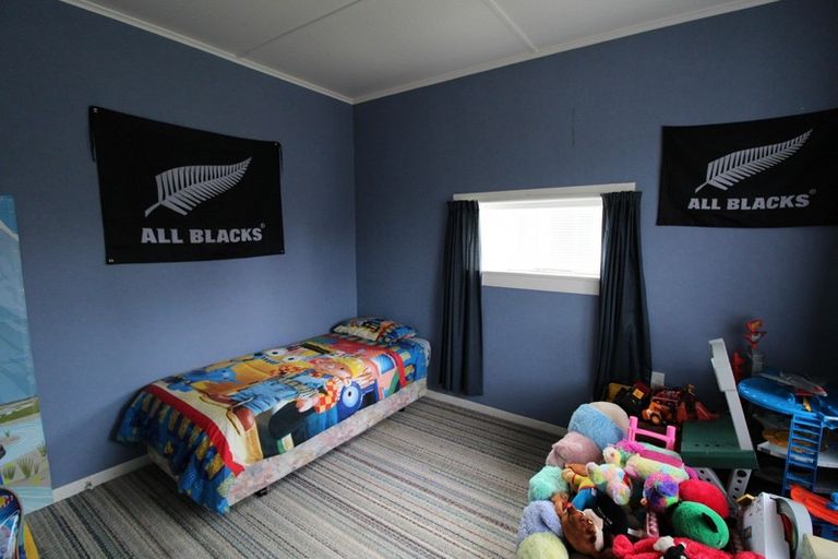 Photo of property in 251 High Street, Dannevirke, 4930