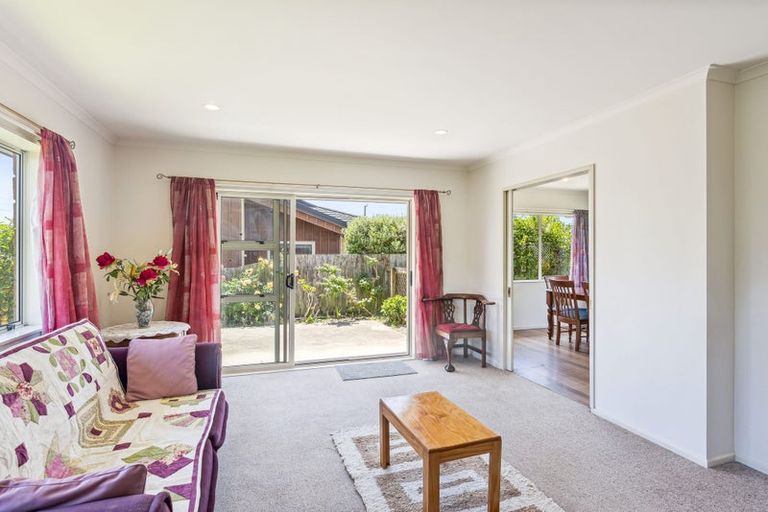 Photo of property in 114d Arawhata Road, Paraparaumu, 5032