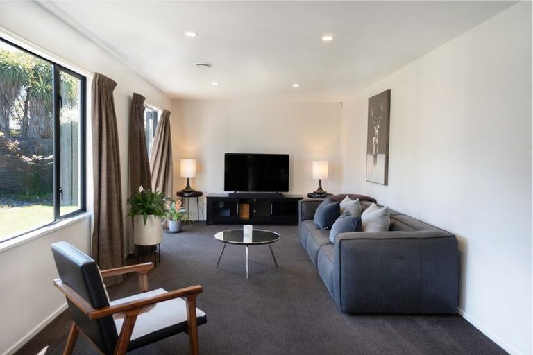 Photo of property in 137 Mcfaddens Road, St Albans, Christchurch, 8052