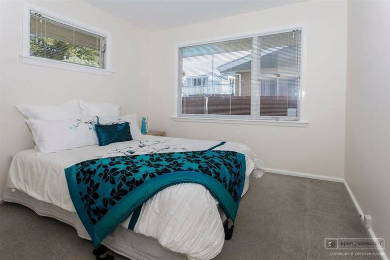 Photo of property in 42 Grahams Road, Ilam, Christchurch, 8041