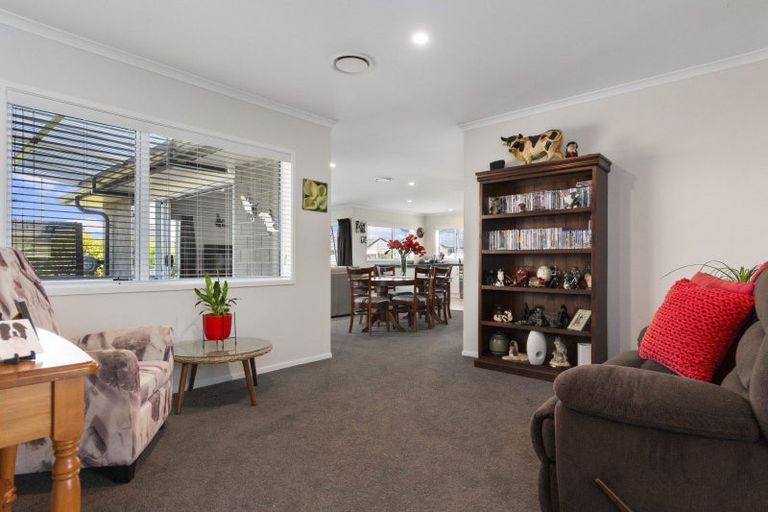 Photo of property in 36 Piata Street, Papamoa Beach, Papamoa, 3118