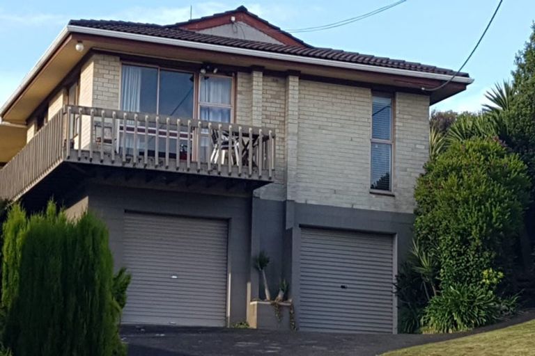 Photo of property in 2/34 Teal Crescent, Beach Haven, Auckland, 0626