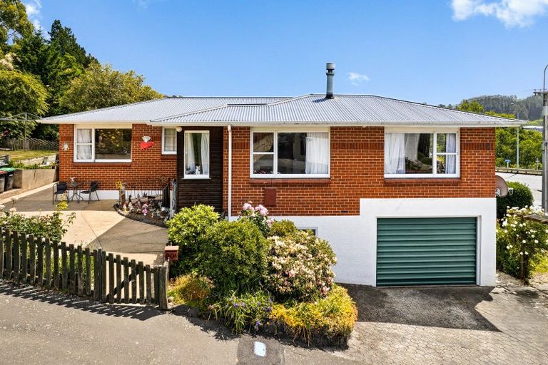 Photo of property in 90a Main South Road, Green Island, Dunedin, 9018