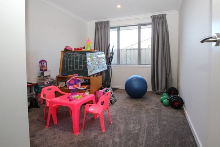 Photo of property in 12 Watt Court, Mahora, Hastings, 4120