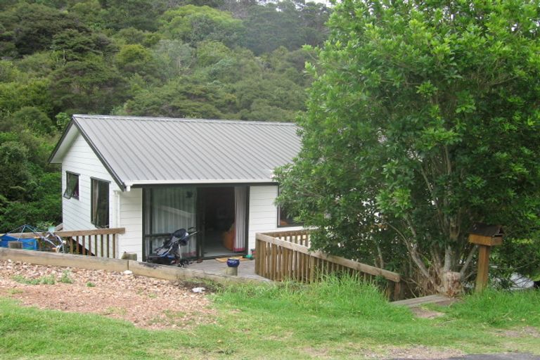 Photo of property in 16 Frank Street, Oneroa, Waiheke Island, 1081