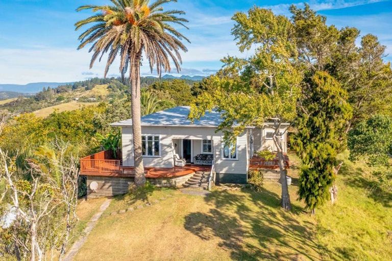 Photo of property in 13 Mcdonell Street, Rawene, Kaikohe, 0473