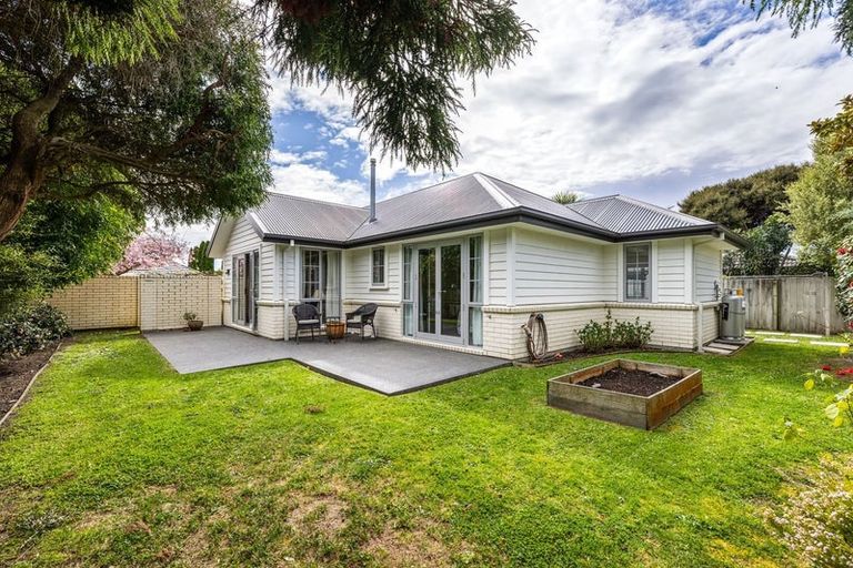 Photo of property in 2 Mallard Place, Woolston, Christchurch, 8023