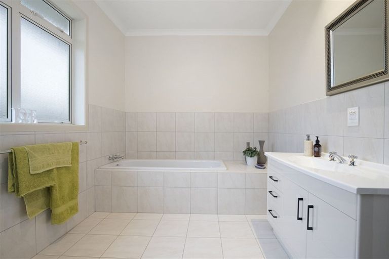 Photo of property in 63 Wright Road, Buckland, Pukekohe, 2677