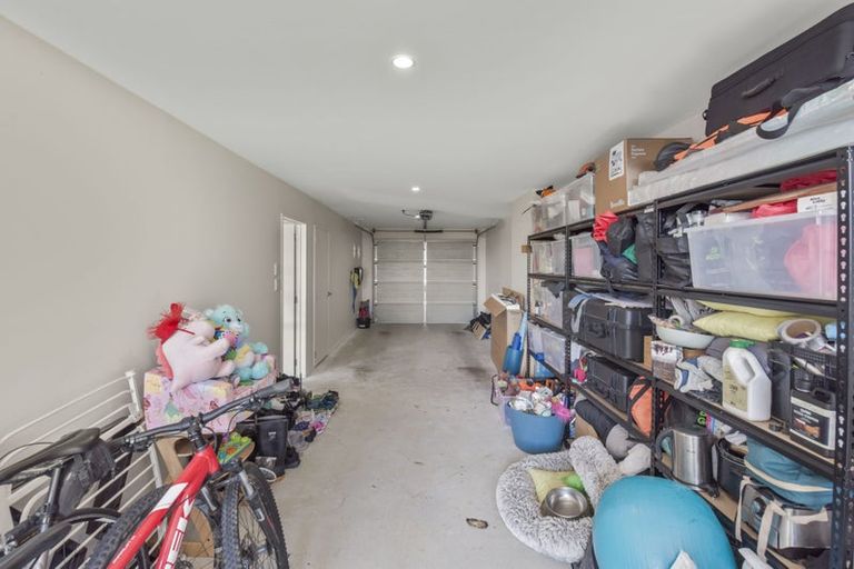 Photo of property in 10 Seafarer Crescent, Stanmore Bay, Whangaparaoa, 0932