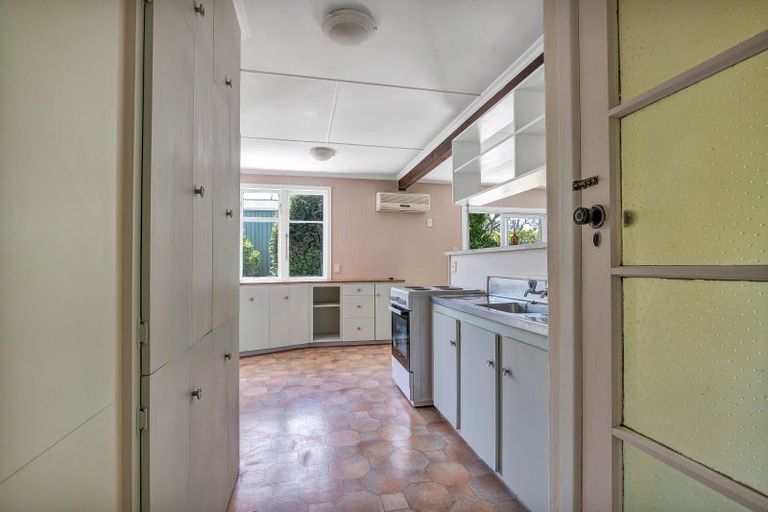 Photo of property in 96 Ariel Street, Stratford, 4332