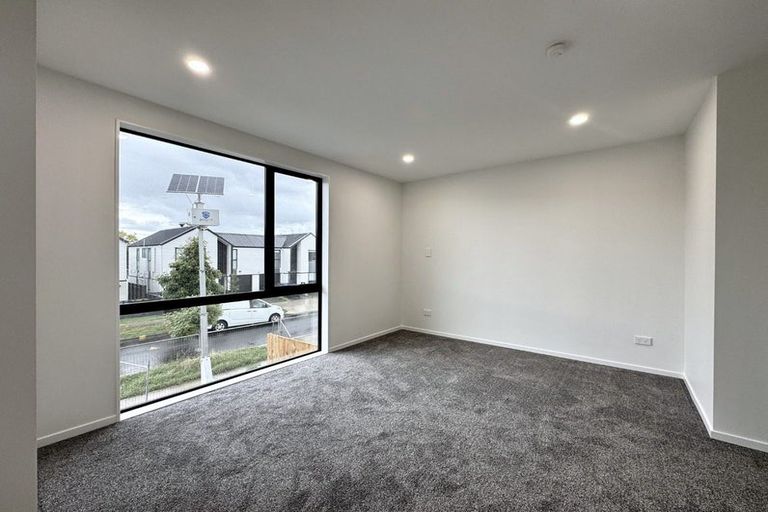 Photo of property in 18 Paapaakiri Loop, Takanini, 2112
