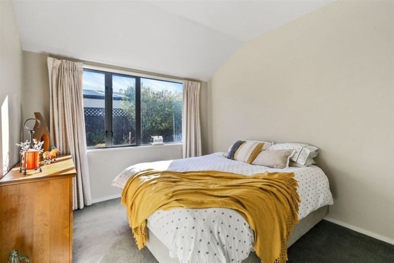 Photo of property in 8 Stroud Lane, Papanui, Christchurch, 8053