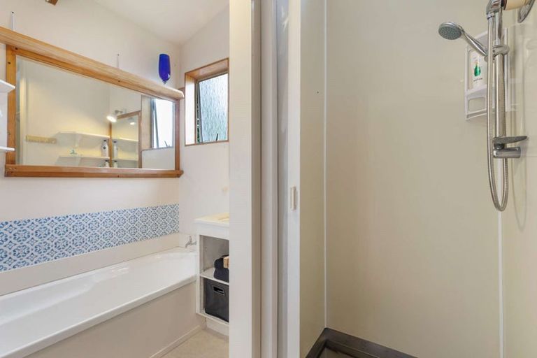 Photo of property in 1/31 Savoy Road, Glen Eden, Auckland, 0602