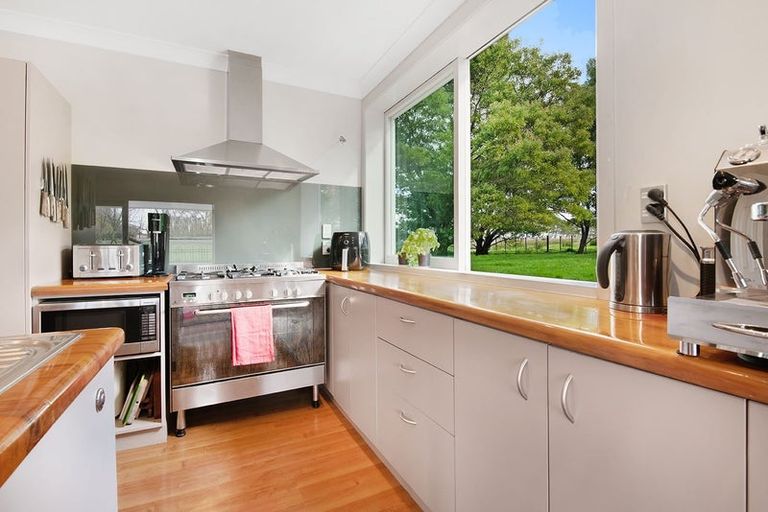 Photo of property in 327 Postman Road, Dairy Flat, Albany, 0794