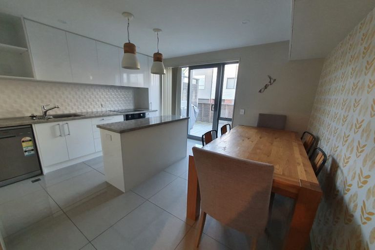 Photo of property in 3/31 Princess Terrace, Newtown, Wellington, 6021