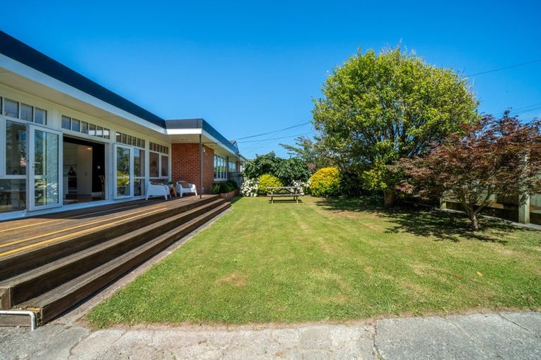 Photo of property in 968 High Street, Avalon, Lower Hutt, 5011