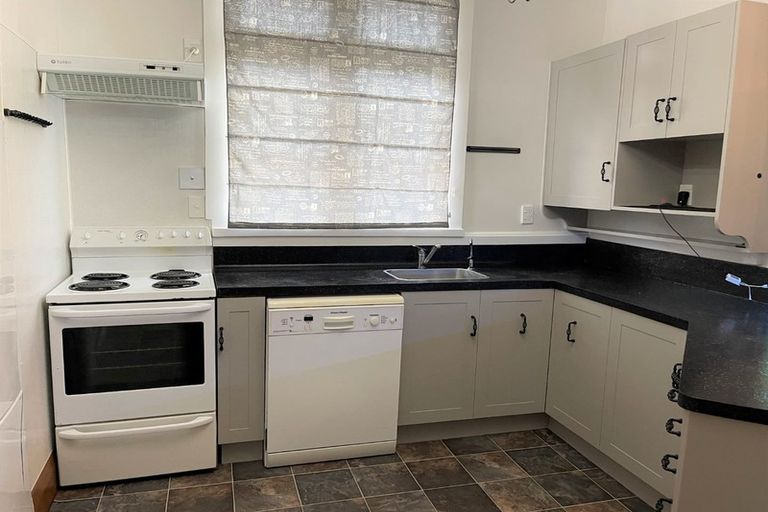 Photo of property in 334 Tay Street, Turnbull Thomson Park, Invercargill, 9810