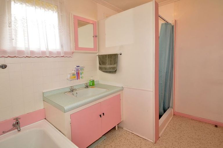 Photo of property in 58 Gilkison Street, Halfway Bush, Dunedin, 9010