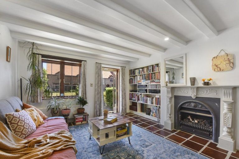 Photo of property in Village Green Cottages, 9/10 Quiet Woman Way, Monaco, Nelson, 7011