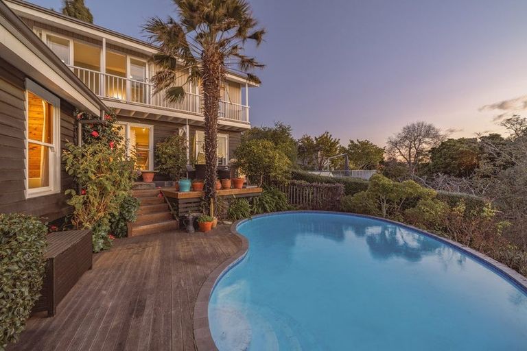 Photo of property in 21 Heaton Rhodes Place, Cashmere, Christchurch, 8022