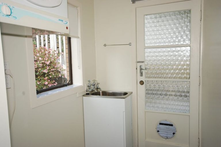 Photo of property in 800 Dominion Road, Mount Eden, Auckland, 1041