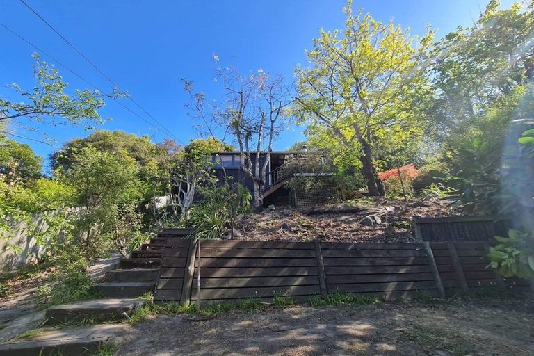 Photo of property in 23 Hawkhurst Road, Lyttelton, 8082