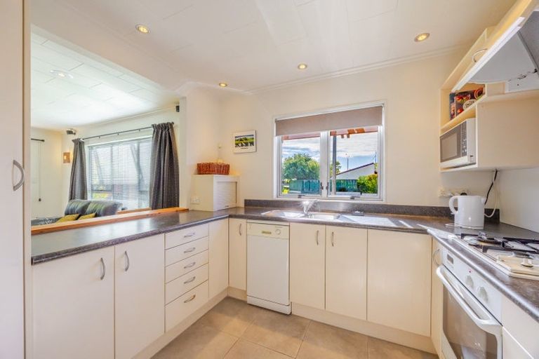 Photo of property in 13 Westminster Avenue, Tamatea, Napier, 4112