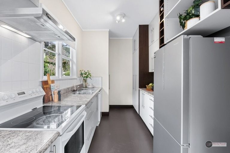 Photo of property in 1/68 Norton Park Avenue, Fairfield, Lower Hutt, 5011