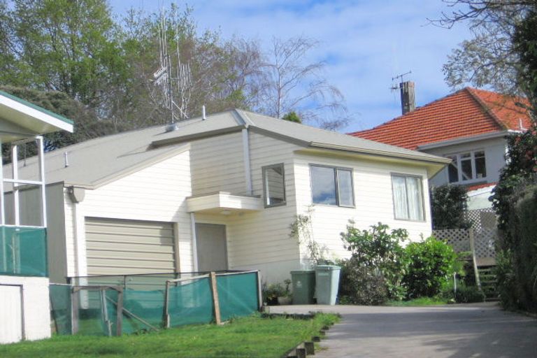 Photo of property in 3b Russell Place, Brookfield, Tauranga, 3110