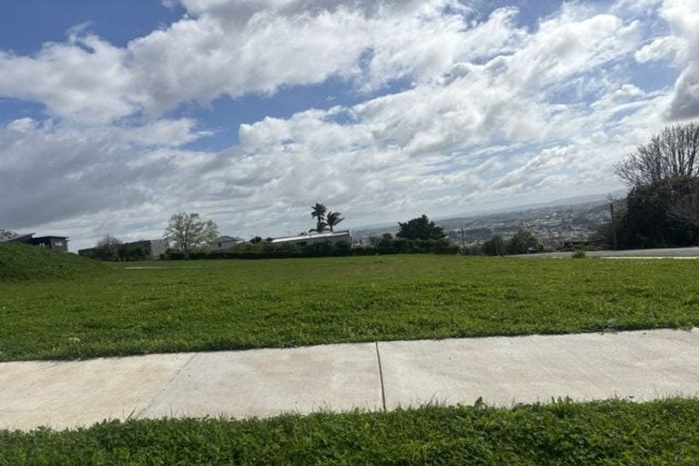 Photo of property in 103 Anzac Road, Pukekohe, 2120