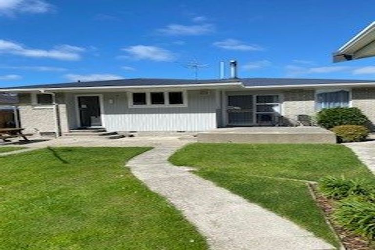 Photo of property in 26 Woodbury Street, Avonhead, Christchurch, 8042