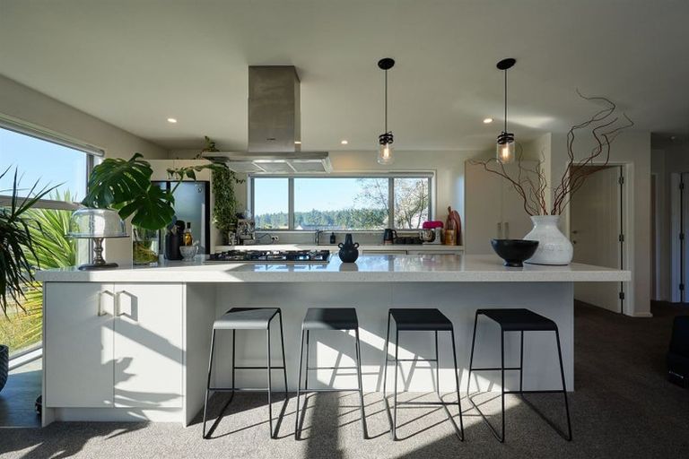 Photo of property in 16 Swyncombe Place, Kaikoura Flat, Kaikoura, 7371