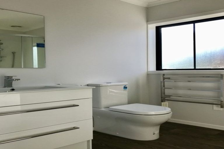 Photo of property in 2 Pippa Lane, Rolleston, 7614