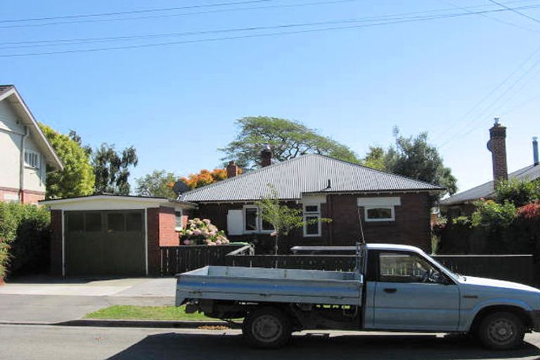 Photo of property in 25 Ashbury Avenue, Waimataitai, Timaru, 7910