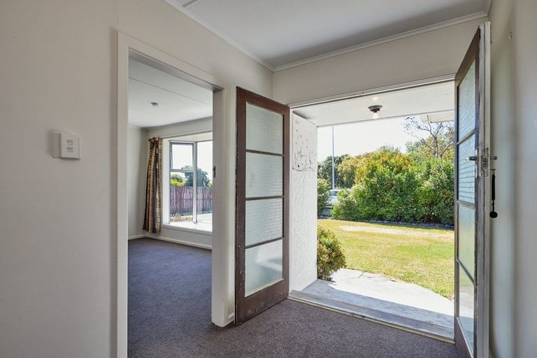 Photo of property in 82 Churchill Street, Kaikoura, 7300