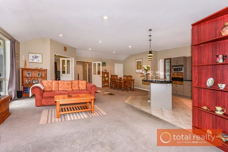 Photo of property in 92a Milns Road, Halswell, Christchurch, 8025